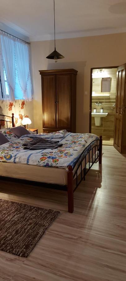 Penzion Tomino Banská Štiavnica Kültér fotó