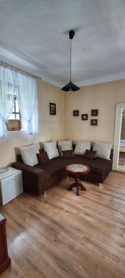 Penzion Tomino Banská Štiavnica Kültér fotó