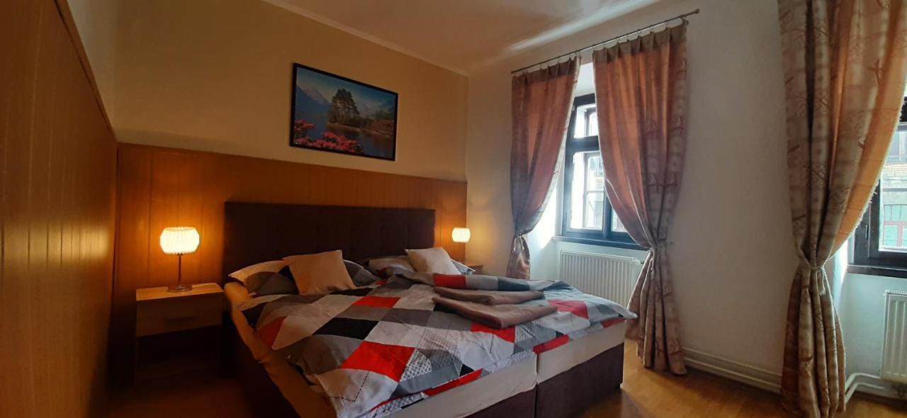 Penzion Tomino Banská Štiavnica Kültér fotó